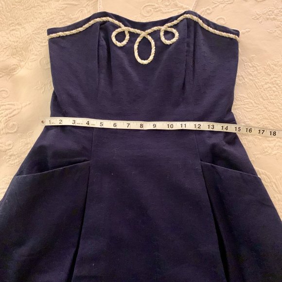 Lilly Pulitzer Strapless Dress, Size 6 - Picture 12 of 12